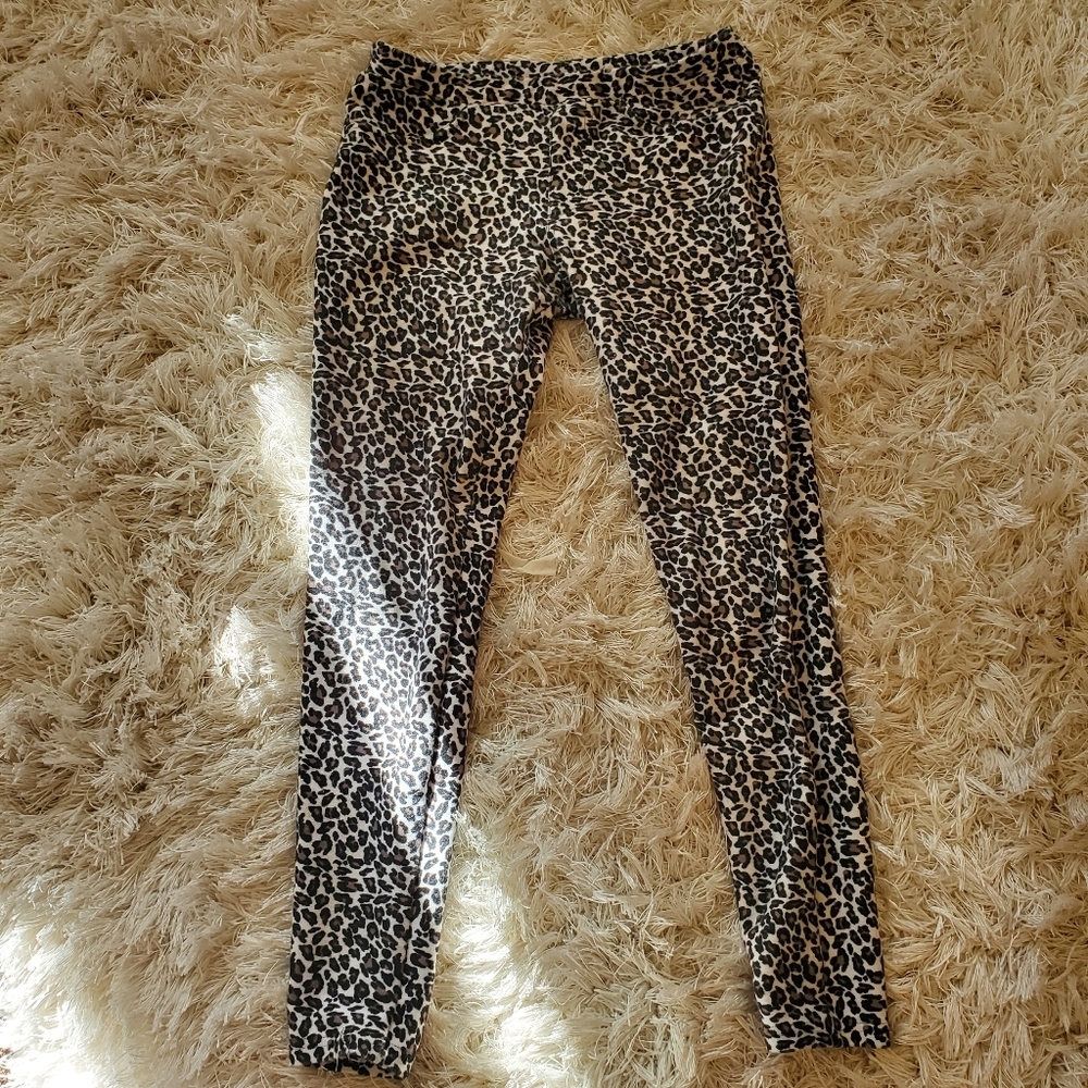 B2G1 FREE, Leopard print jeggings